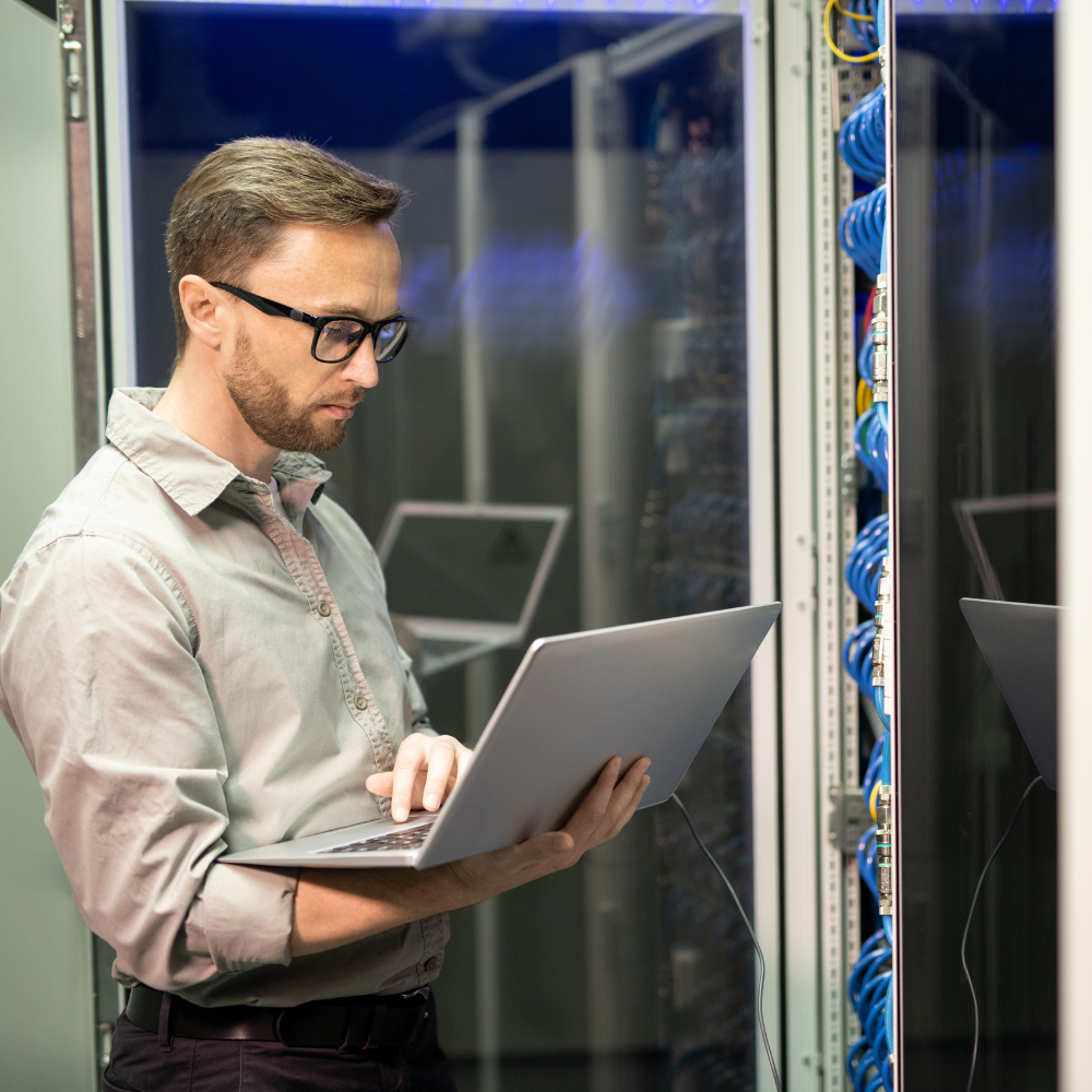 Formation-technicien-dassistance-informatique-formation-adminstrateur-reseau-securite-informatique-1